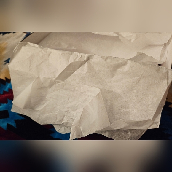 Chanel White Empty Gift Box Tissue Paper Bundle Handbag Wallet Jewelry Storage - Picture 8 of 16